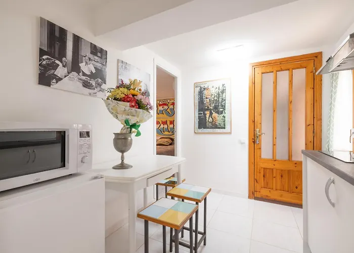 La Fabriqueta Apartment *